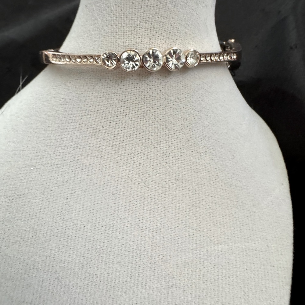 Guess Rose Gold Tone 5 Round Stones Center Hinge Bangle Bracelet